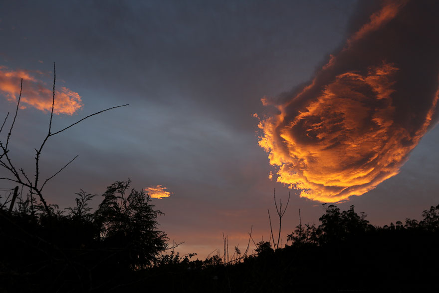 Portekiz'de Oluşan Bulut Görenleri Hayran Bıraktı
